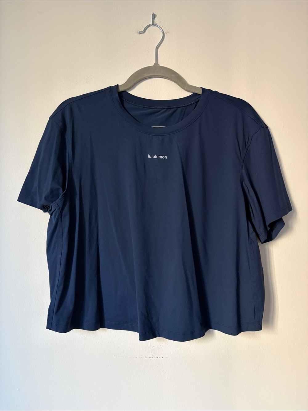 lululemon Pace Crush Cross-Back Graphic T-Shirt